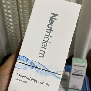 Cleanser Moisturizer & Sunscreen Combo