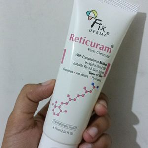 Fix derma Reticuram Face Cleanser