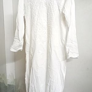 White Chikankari Cotton Kurta