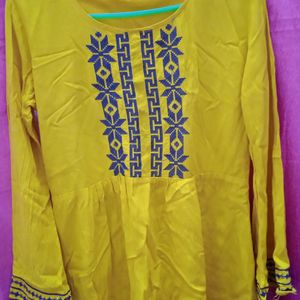 Short Kurti