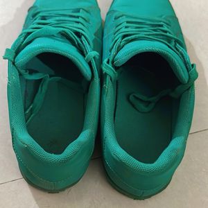 Benetton Men Lightweight Comfort Sneakers