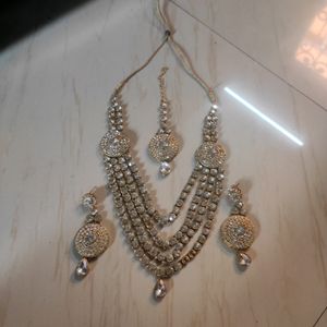 Heavy Kundan Lohori Set