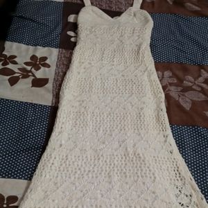 A Beautiful Woolen Off-white Dress