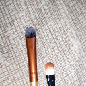 Makeup Brush