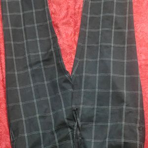 H&M Slim Fit Trouser Of Size XS/28