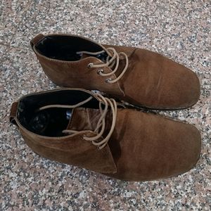 Suede Chukka Boots