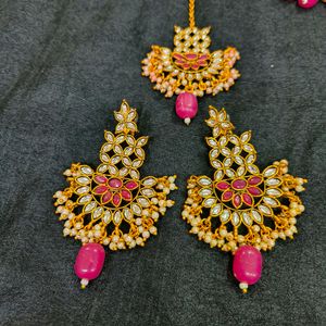 Pink Colour Kundan Necklace Set