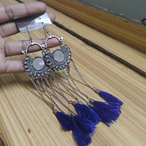 LONG HANGING EARRINGS 😀