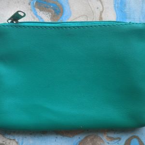 Smytten Pouch/Storage Bag