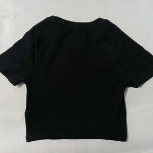 Cropped Tee Shirt (Brand New).