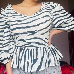 Zebra Top