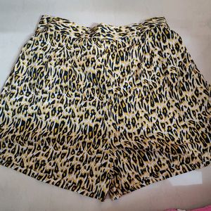 Animal Print Crop Top With Hot Pant Set