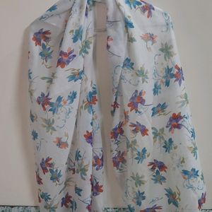 Printed White Scarf