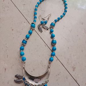 Chain With Small Earrings