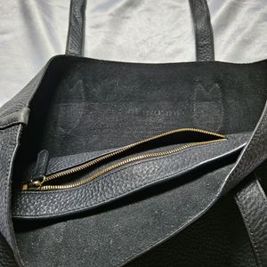 BURBERRY black Learher Handbag