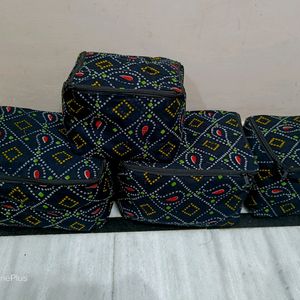 Bandhej Print New Pack Of 4 Begs