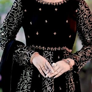 New Bollywood Stayle Pakistani Gown Dress Ne