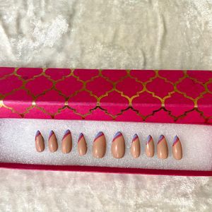 Beautiful Artificial Nails Extension