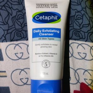 Daily Exfoliating Cleanser