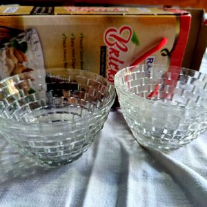 Set Of Two Transparent Bowl