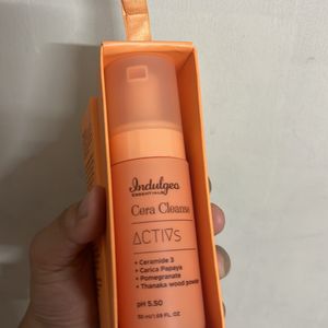 Indulgea Cleanser ✨