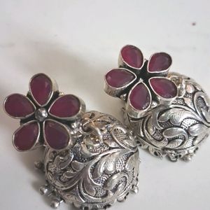 Jhumkas