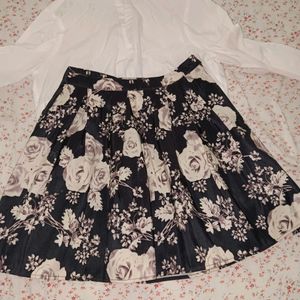 Forever 21 Floral Skirt 🎀