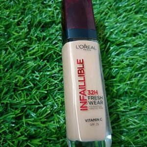 L'Oreal Paris Infallible 32H Fresh Wear Foundation