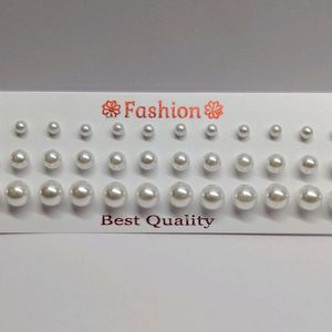 Original White ⚪ Pearls Earrings Pack Of 18 Pairs