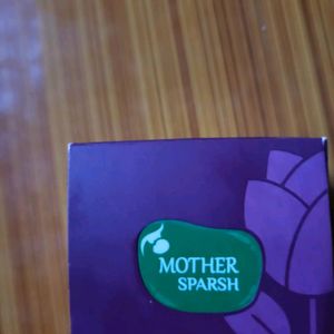 Mothersparsh Lipbalm