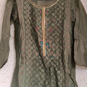 Aurelia Silk Kurta