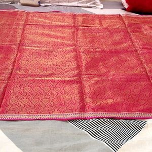 Saree With Unique Design