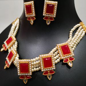 Beautiful Red🔴 And White⚪ Combination In Necklace