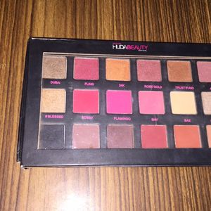 HUDABEAUTY EYESHADOW And Lakme Kajal