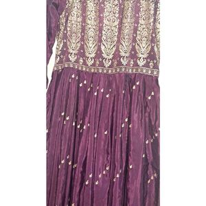 Women Ethnic Gown