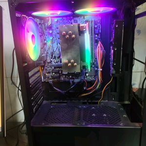 Gaming PC (VERY GOOD CONDITION)