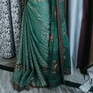 Festiv Wear Saree With Half Net Fabric In Pallu!