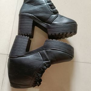 Black Chain Boots For Women.