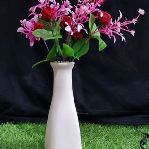 Chimini Bottel Vase.....