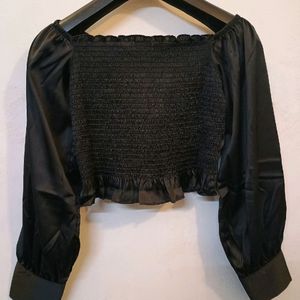 Black Blousse Top