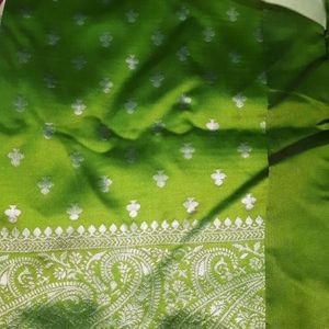 New💥Kanjivaram Soft Silk Banarasi Saree