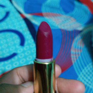 Lovely Matta Lipstick 😍