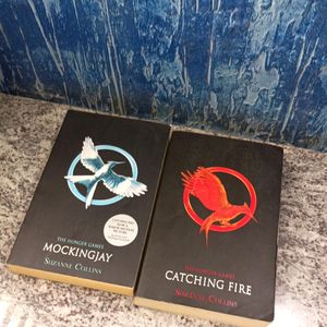 The Hunger Games 2 Books Set Suzanne Collins