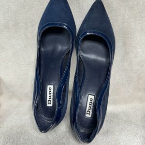 It’s a Very Comfortable Blue Heels From Dune