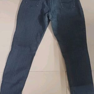 Imported Blue Jeans Women/ Unisex Superb Quality