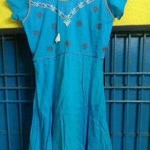 Women Anarkali Kurti With Dupatta.