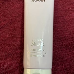 Nykaa Lovestruck Body Wash