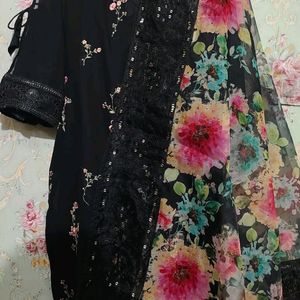 Flower Printed Back Design Suit