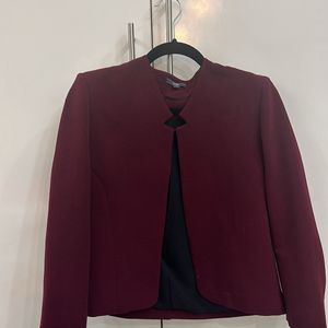 Casual maroon colour Cropped Jacket