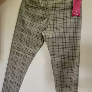 Price Drop❗Formal Khaki Checked Trousers